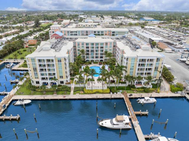 806 E Windward Way #213, home for sale in Lantana