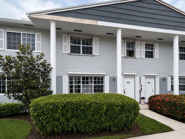 1759 SW 81st Lane home for sale in Arrowhead