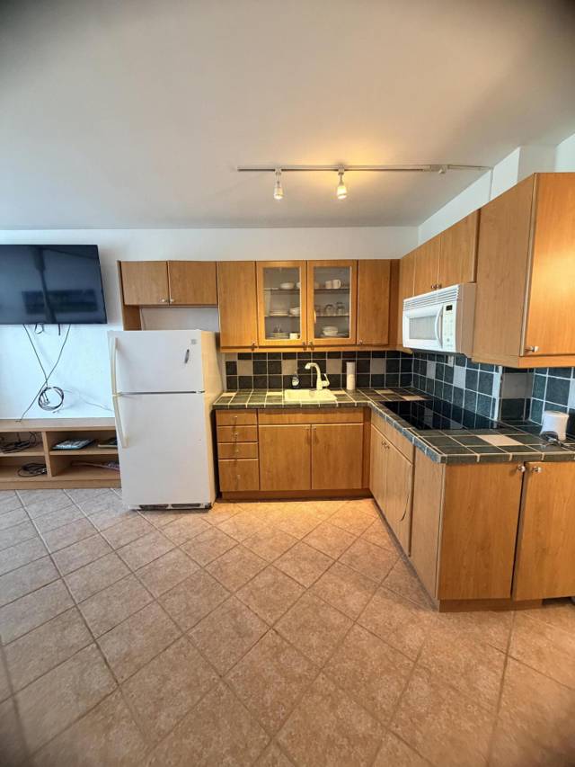 4040 GALT OCEAN Drive #317 home for sale in Ocean Manor