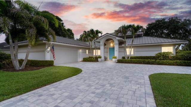 6385 SE BALTUSROL Terrace home for sale in Mariner Sands Country Club