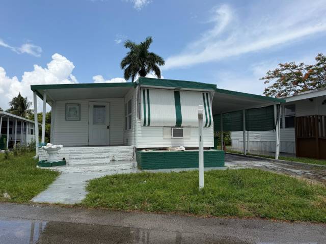 1670 SW 85th Avenue