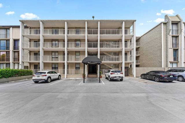 501 SW 11th Place #412