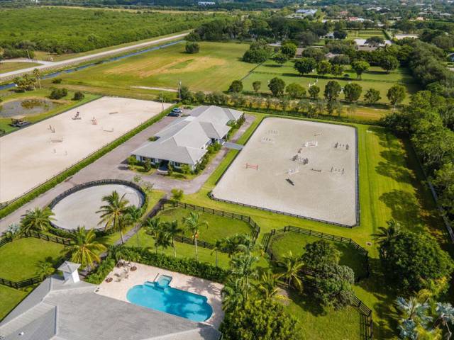 15691 Sunnyland Lane home for sale in Palm Beach Point
