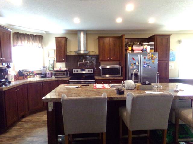 147 Plantation Boulevard, home for sale in Greenacres