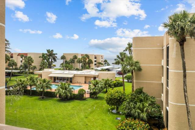3452 NE Causeway Boulevard #17-404