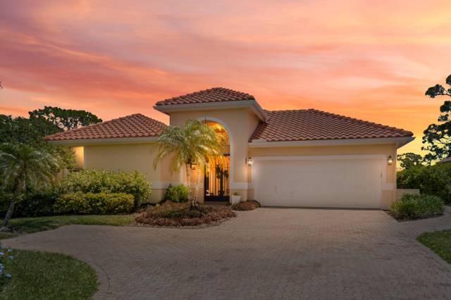 1701 NW Buttonbush Circle