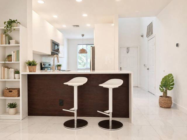 6698 Via  Regina home for sale in Plum At Boca Pointe