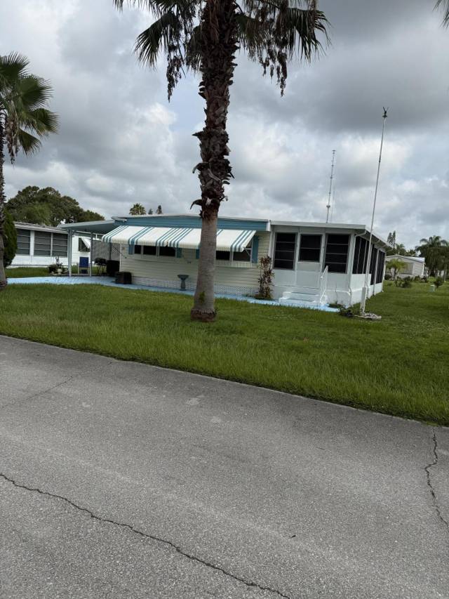 29 Golf Drive