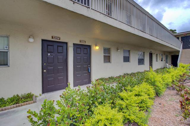 3206 SW CORAL RIDGE Drive #3206