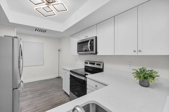 2517 17Th Street #102