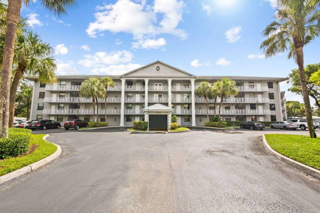 1502 Whitehall Drive #403