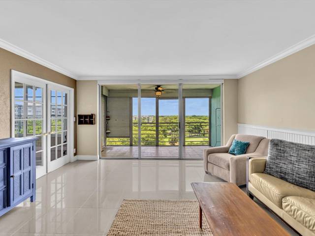No 60 Palm-Aire Country ClubHomes for Sale in Pompano Beach, FL