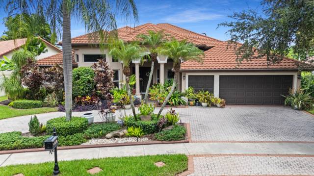 Hollywood Lakes Country Club