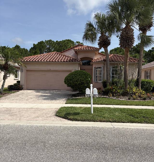 172 NW LAWTON Road