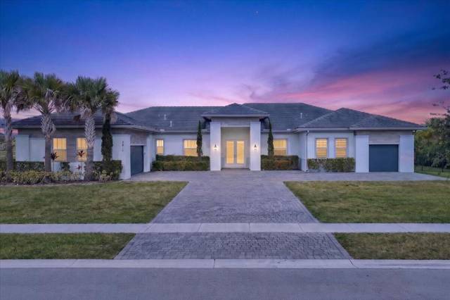 2010 MEADOWS Drive