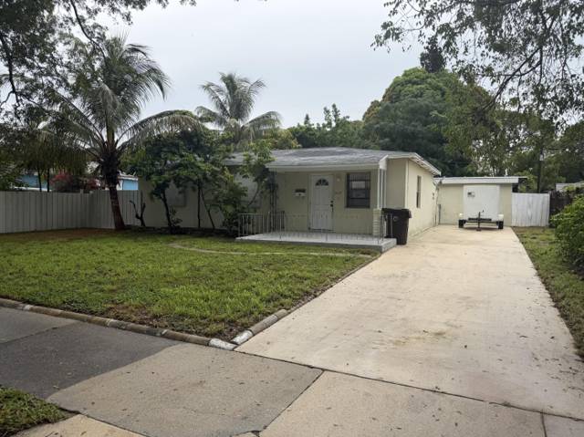 3033 Clyde Road, home for sale in West Palm Beach