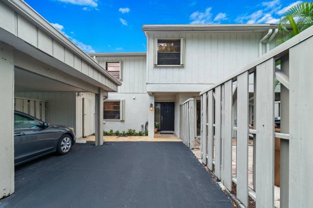 219 Wildwood Circle, home for sale in Deerfield Beach