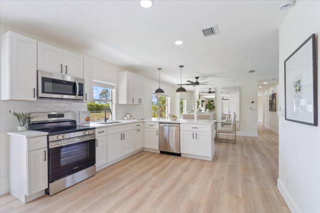 Delray Shores
