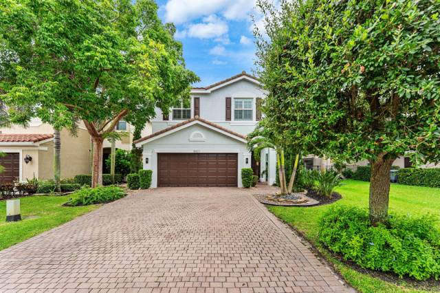 8421 CALABRIA LAKES Drive home for sale in Canyon Trails