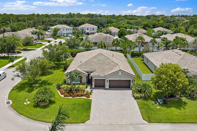 2480 SW BERRY PARK Circle