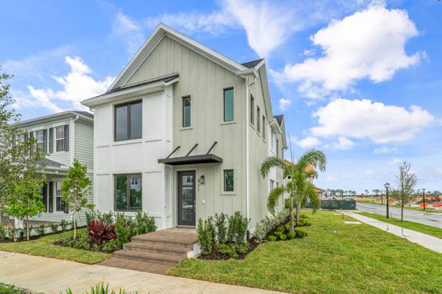 911 SW Newfield Avenue, new construction home in Palm City
