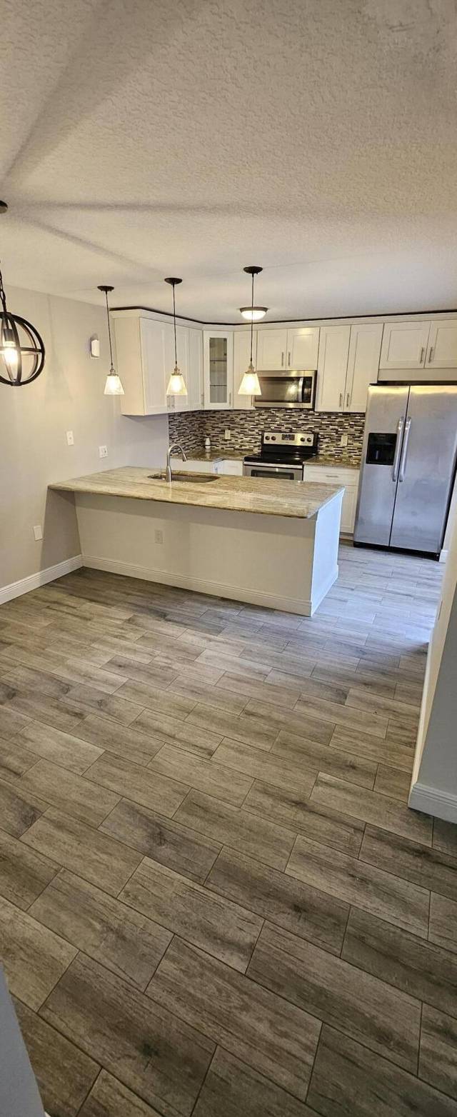 141 Heritage Way home for sale in Village Of Sandalwood Lakes North