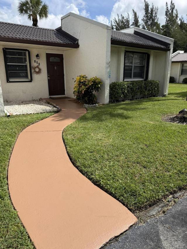 133 Lake Olive Drive