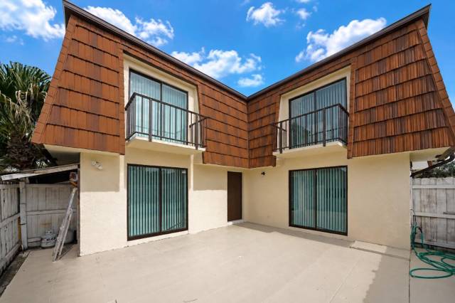 2173 White Pine Circle #C, home for sale in Greenacres