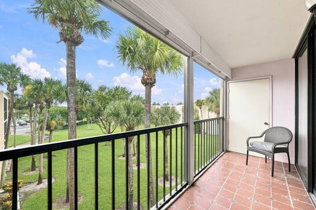5370 Las Verdes Circle #304 home for sale in Cypress Condo