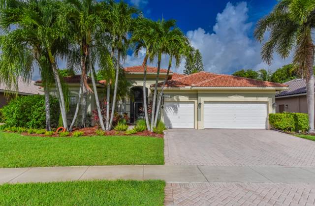 4465 Wellington Shores Drive home for sale in Orange Grove Estates