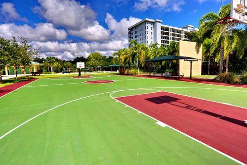 2801 N PALM AIRE Drive #405