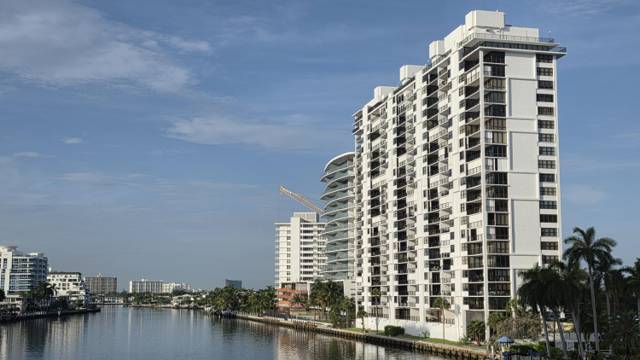 936 Intracoastal Drive #5B home for sale in Corinthian On The Intraco