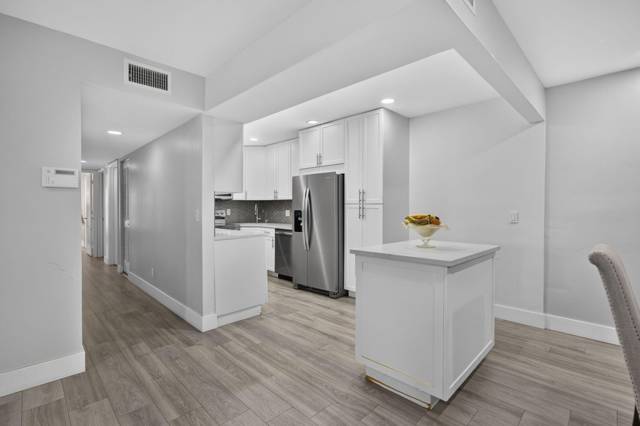 820 Sky Pine Way #H2, home for sale in Greenacres