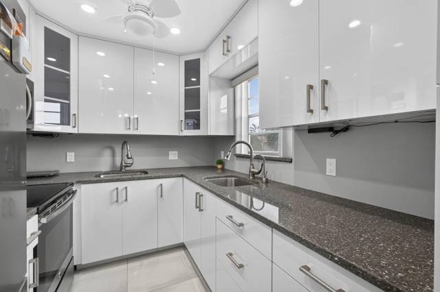 160 EASTHAMPTON G home for sale in Easthampton Condo