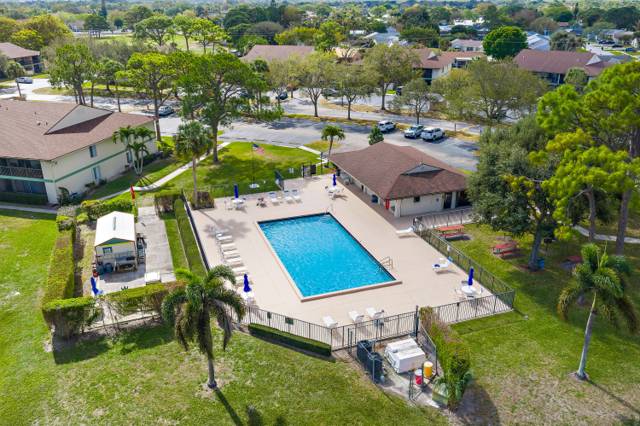 6495 E CHASEWOOD Drive #E home for sale in Chasewood of Jupiter
