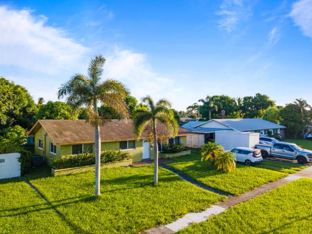 4786 Pine Cone Lane