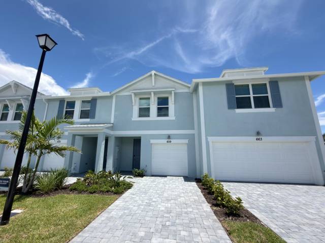 659 Salisbury Circle home for sale in Tidewater