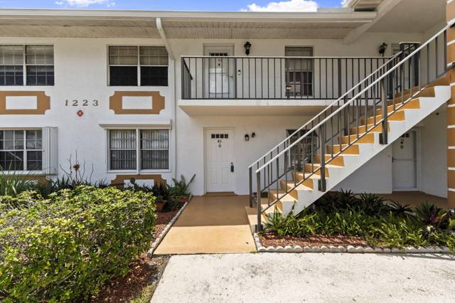 1223 S Lakes End Drive #E-1 home for sale in High Point Of Fort Pierce Condominium