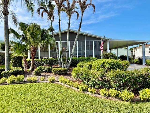 3060 Five Iron Drive home for sale in The Links At Savanna Club