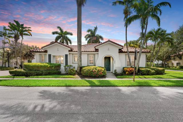 542 TOMAHAWK Court