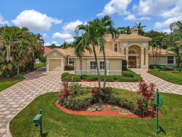 7903 Ironhorse Boulevard