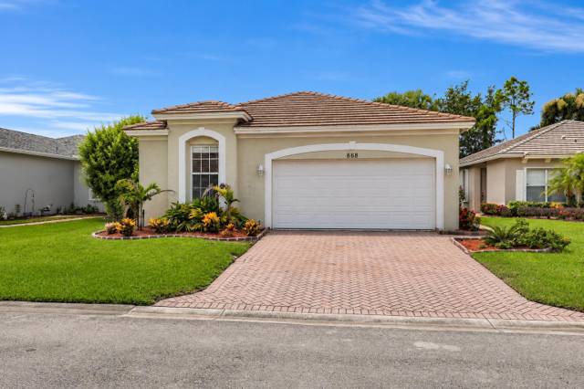 868 SW Rocky Bayou Terrace home for sale in Lakeforest at St Lucie West Phase 1