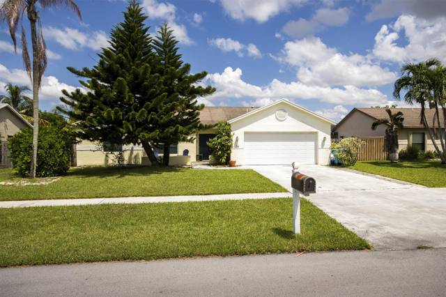 35 CEDAR Circle home for sale in Meadows 300