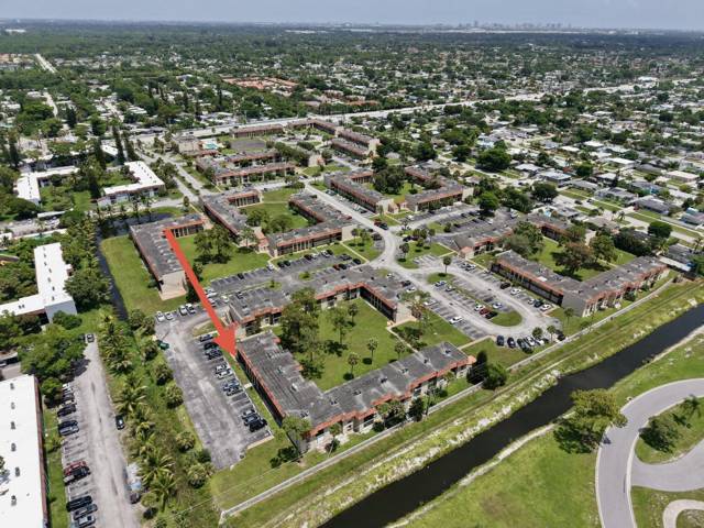 6120 FOREST HILL Boulevard #111 home for sale in Forest Hill Gardens Condo