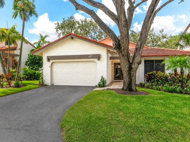 627 Hollows Circle