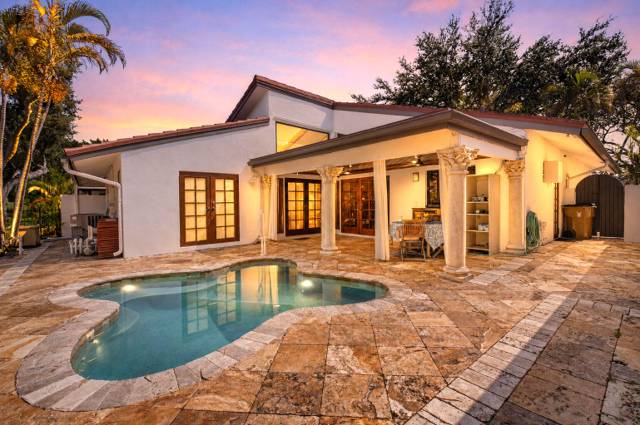 663 DEER CREEK HOLLOWS Circle