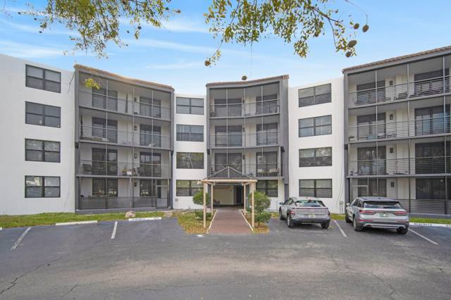 3900 N HILLS Drive #306