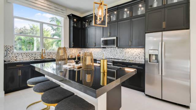 132 SE VIA TIRSO home for sale in Tesoro Preserve