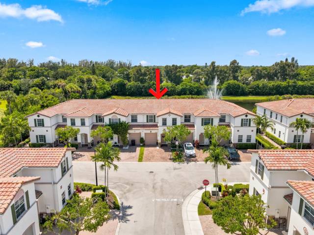 4585 Tara Cove Way home for sale in Tara Cove
