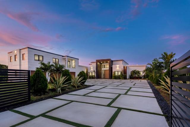 17301 SW 52nd Court home for sale in Fla Fruit Lands Co